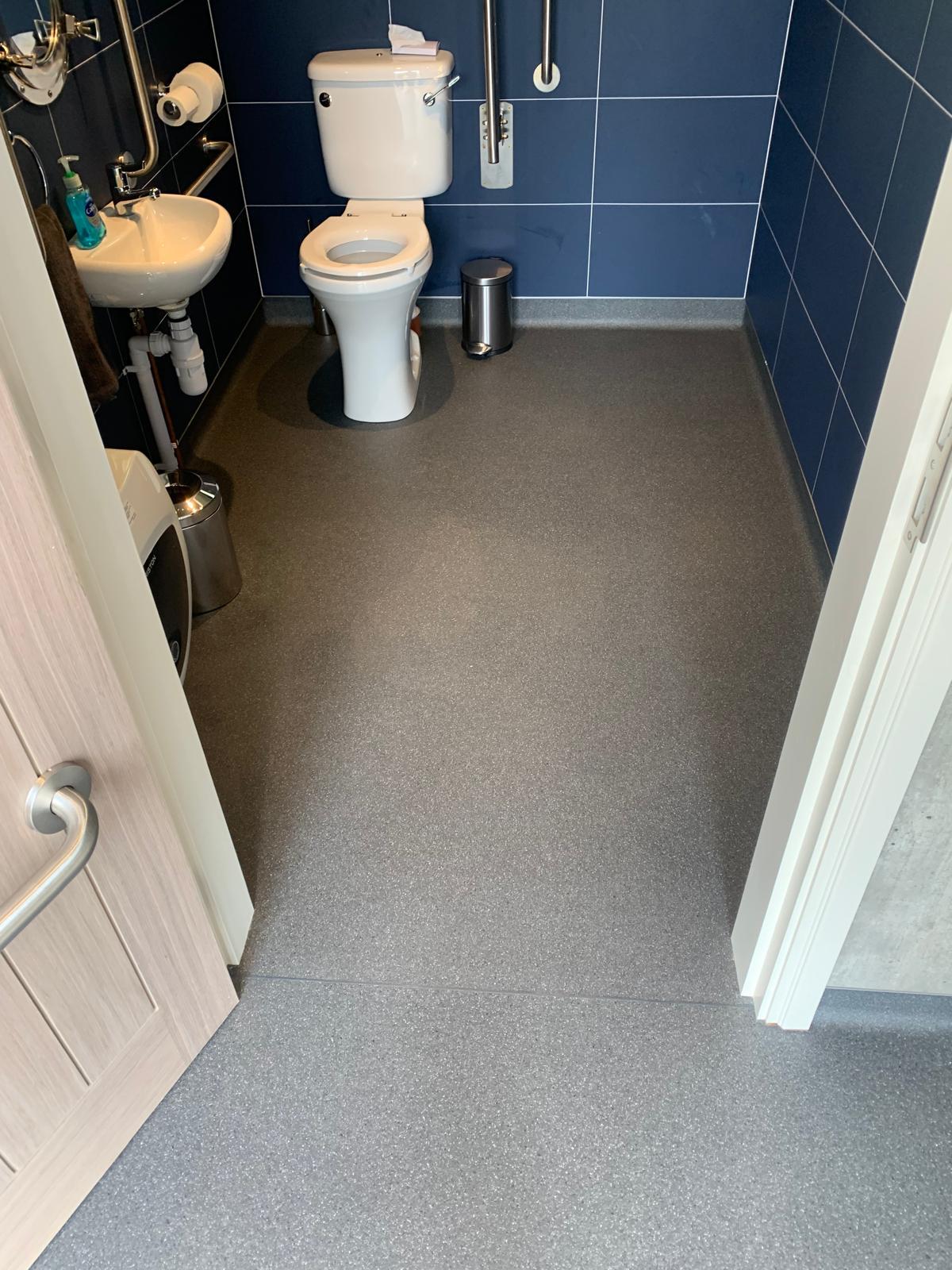 bathroom installation cap and cove flooring services in witney oxfordshire